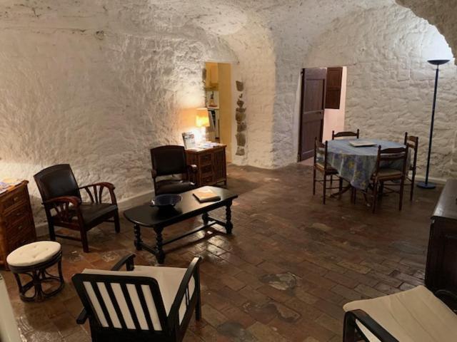 Le Mas De Crieulon Saint-Jean-de-Crieulon Екстериор снимка